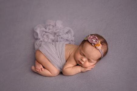 Фотография Фотостудия для новорождённых Оксаны Абрамовой 4
